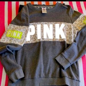 VS pink leggings/sweatshirt leopard print matching set MEDIUM